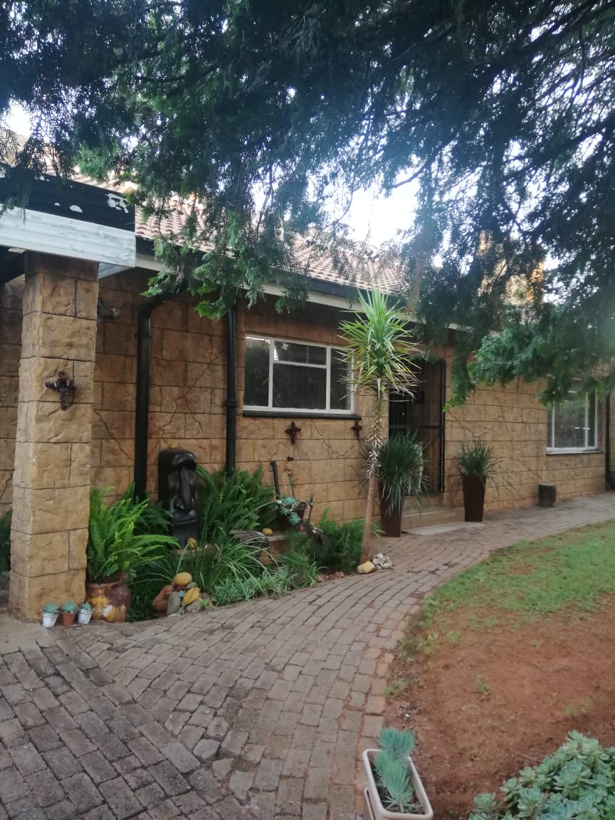 3 Bedroom Property for Sale in Kuruman Northern Cape